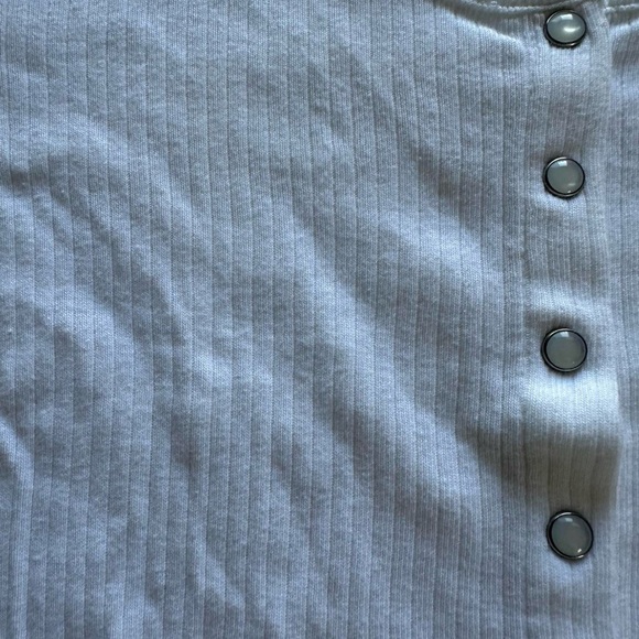 Levi's White Ribbed Button-Down Top - Picture 2 of 4
